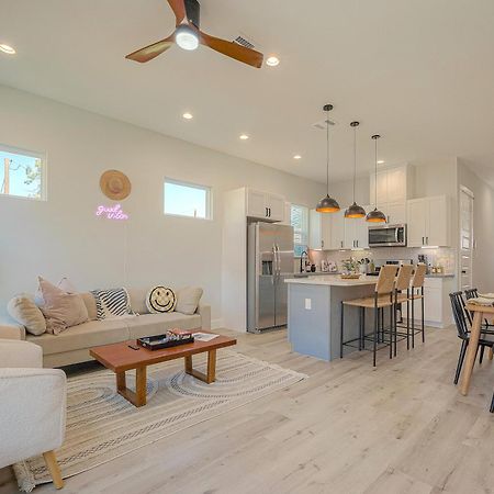 Modern Home Near Downtown With Fast Wifi, Bbq, Games & Ev Equipped! Houston Exterior foto