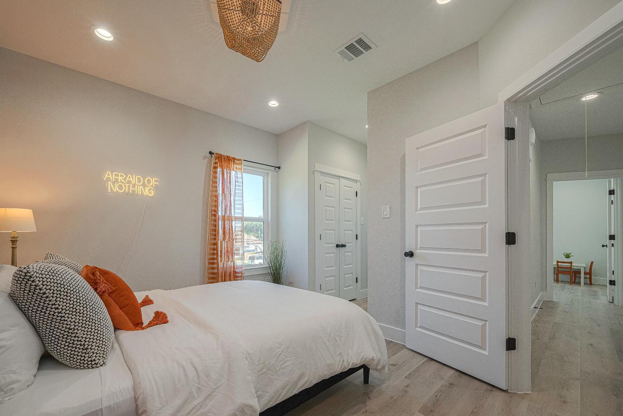 Modern Home Near Downtown With Fast Wifi, Bbq, Games & Ev Equipped! Houston Exterior foto