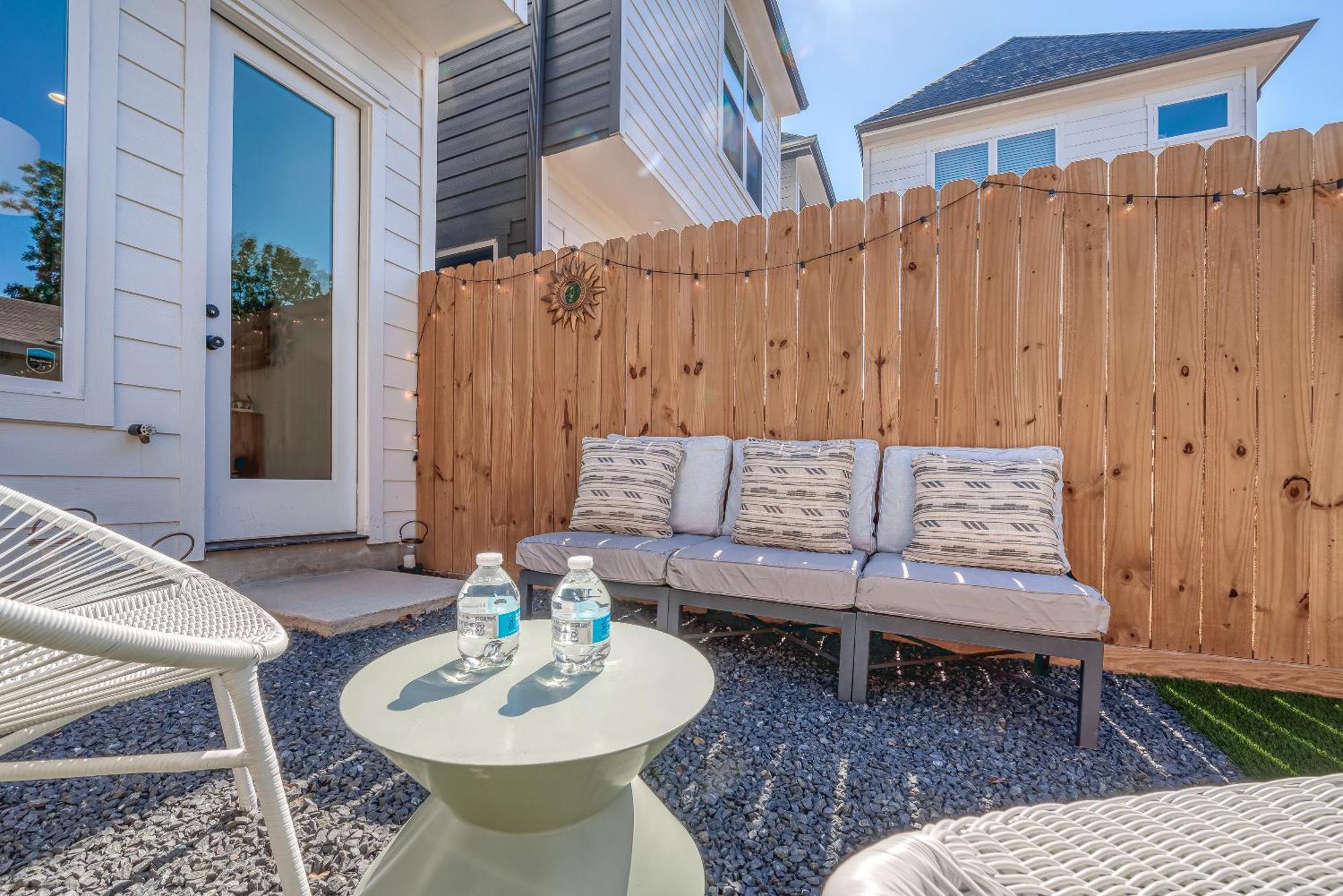 Modern Home Near Downtown With Fast Wifi, Bbq, Games & Ev Equipped! Houston Exterior foto