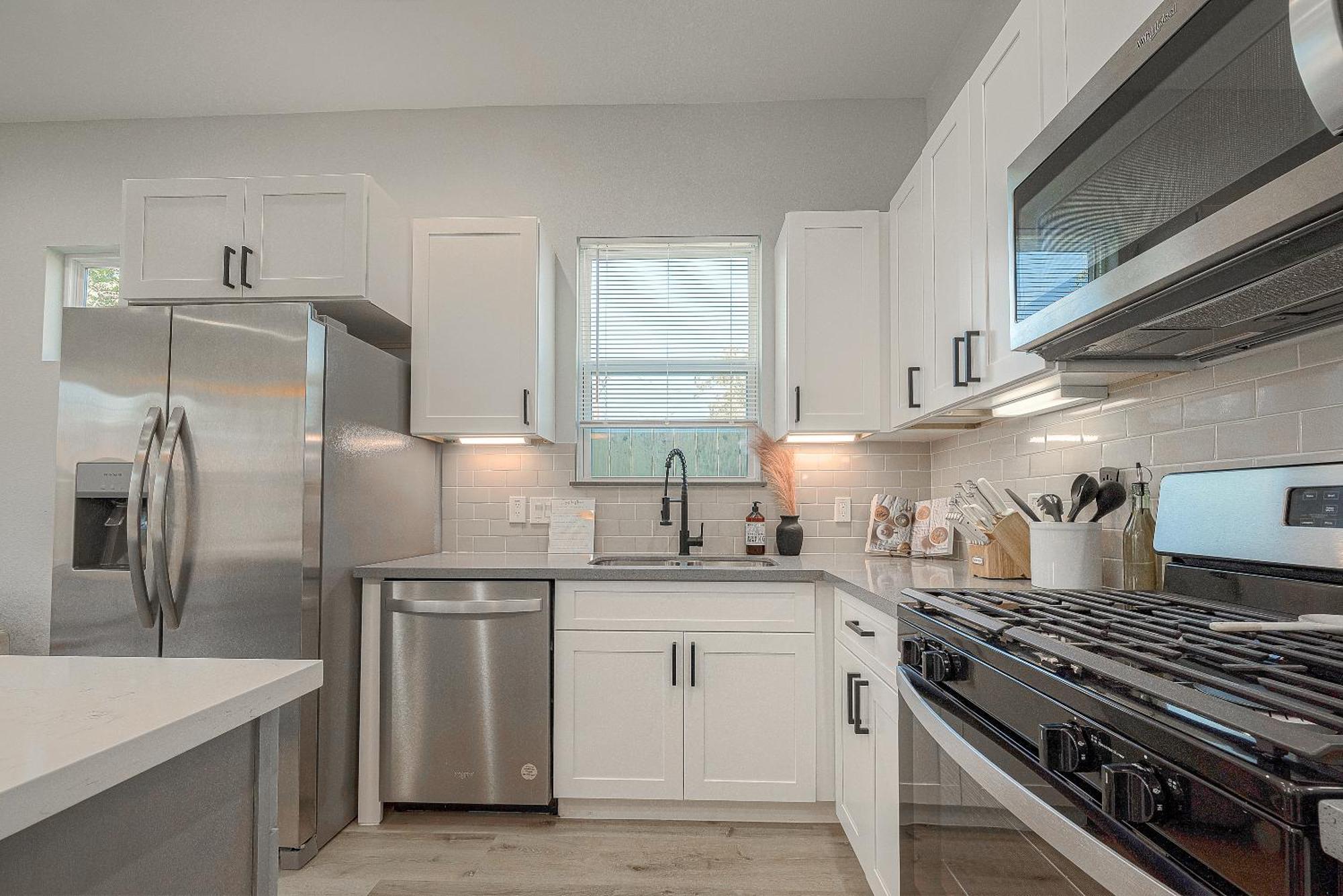 Modern Home Near Downtown With Fast Wifi, Bbq, Games & Ev Equipped! Houston Exterior foto